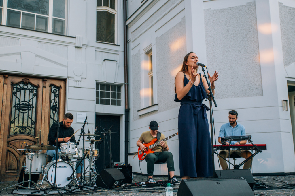 fotka kapely headmovers z koncertu